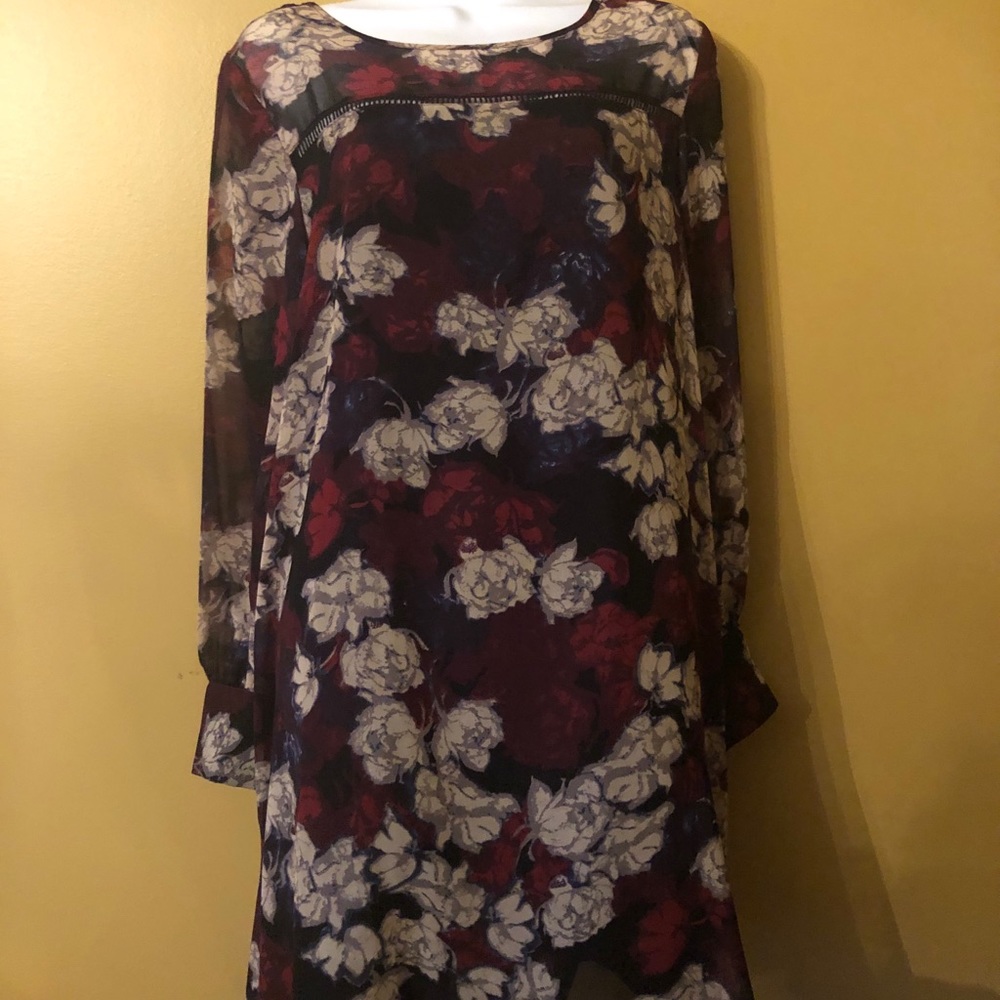 Simply Noelle red blue floral dress medium